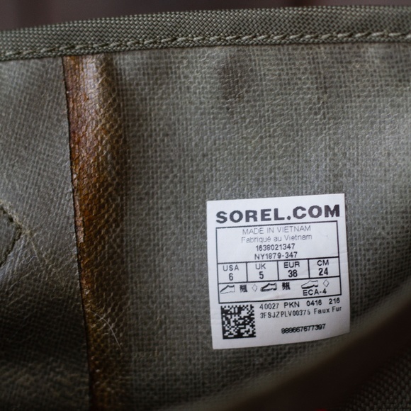 SOREL winter boots, size 6 - Picture 2 of 5